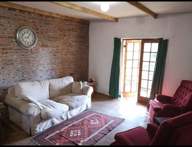 2 BEDROOM HOUSE TO LET IN MOUNT MICHAEL